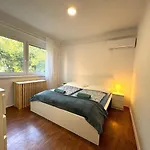 Sunset - Spacious Family Retreat * Balatonszabadi
