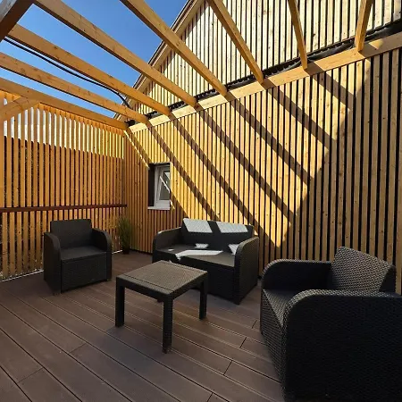 Ferienhaus Sunset - Spacious Family Retreat *