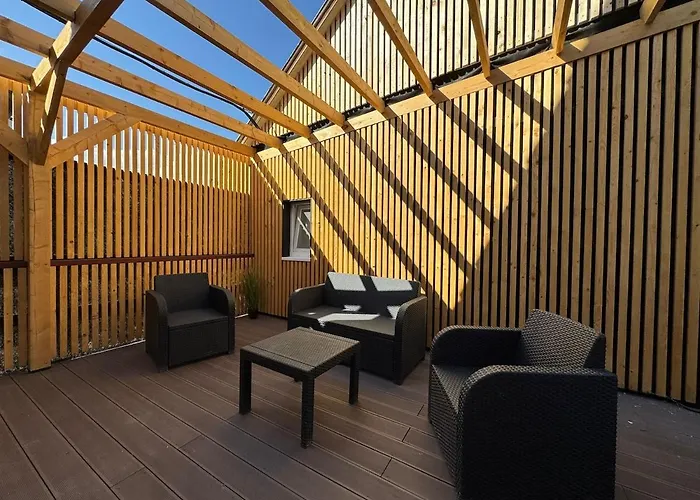 Ferienhaus Sunset - Spacious Family Retreat *